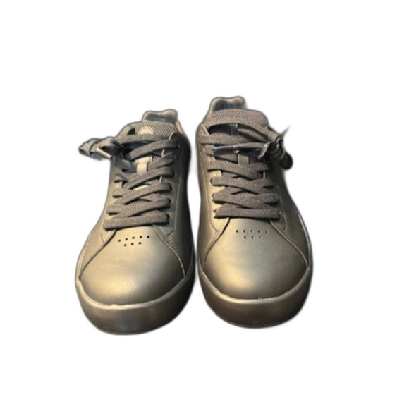 On Cloud Women's Sneakers The Roger All Black Sz 7W - Picture 2 of 5